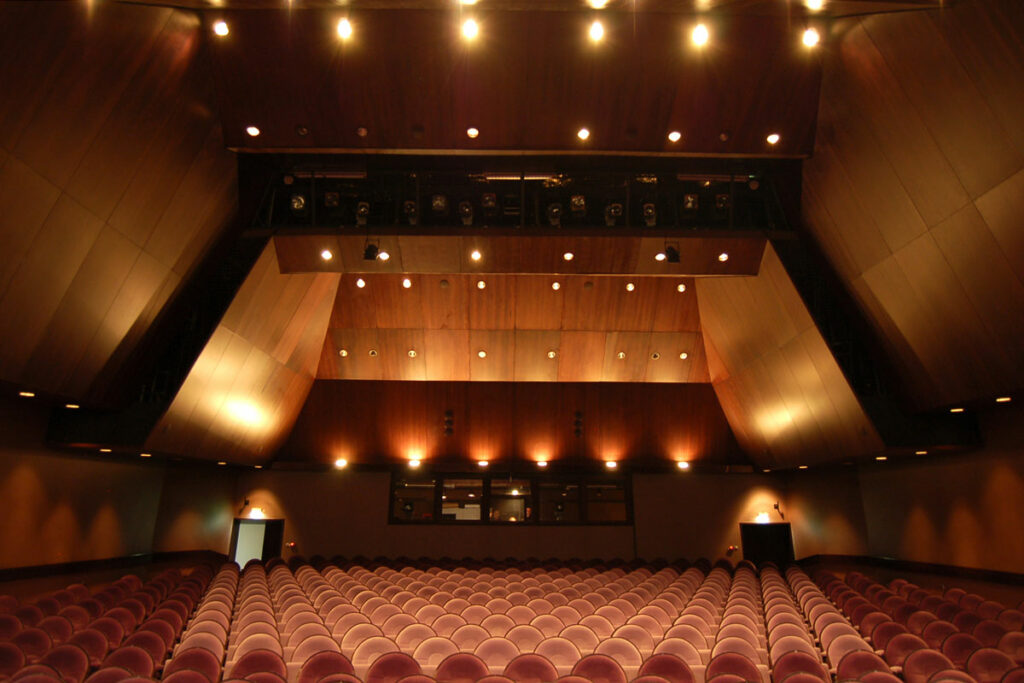 Stadttheater Wilhelmshaven & TheOS - Landesbühne Nord